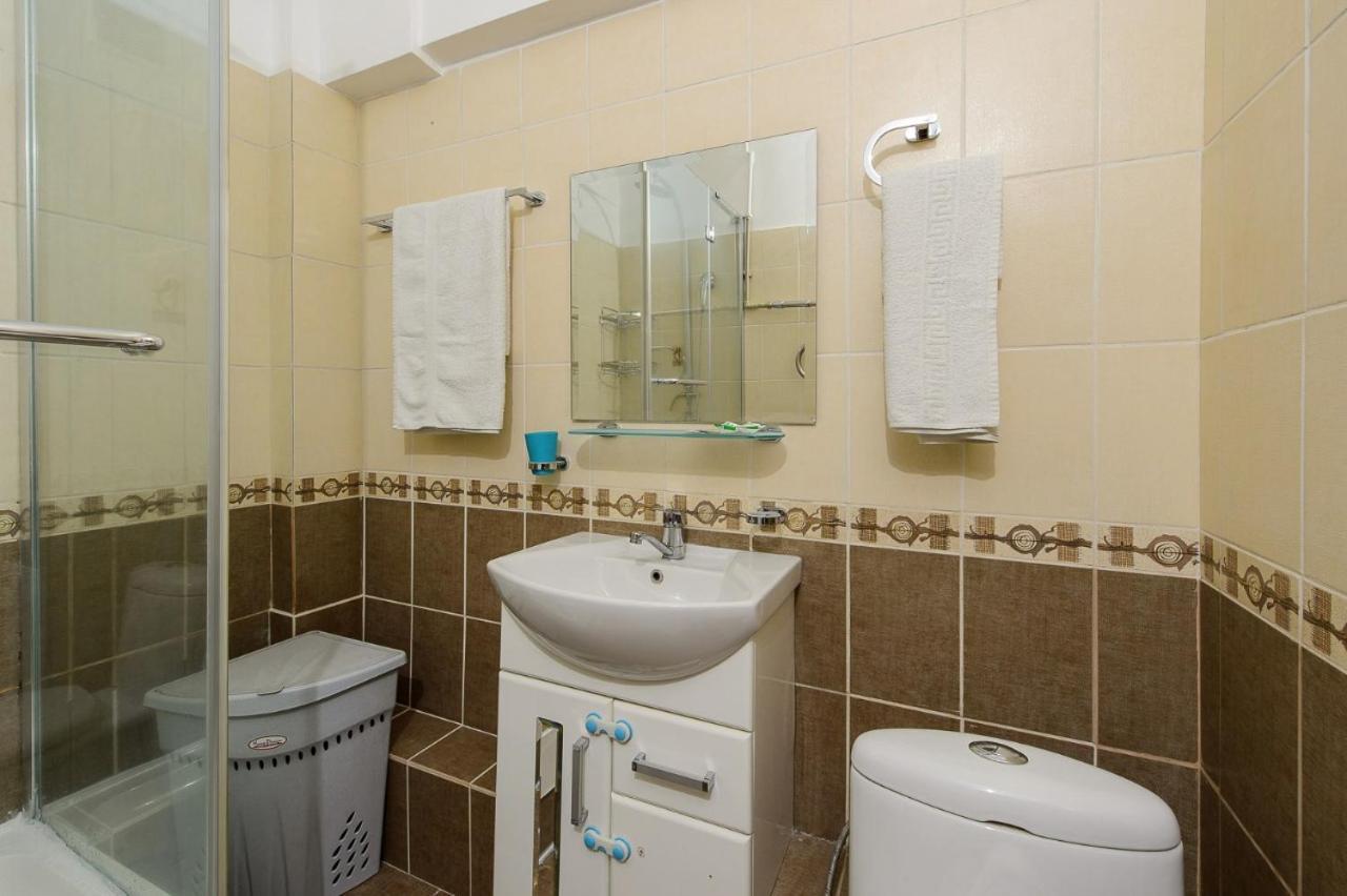 Apartments On Tole By 12 App 51 Ałma Ata Zewnętrze zdjęcie